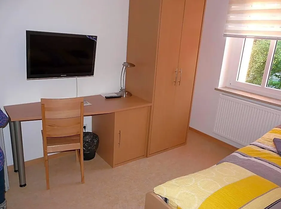 Sport Tourist Hostel Weißenfels-1